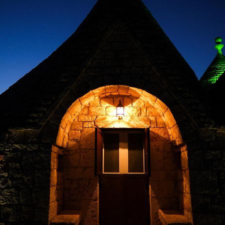 モノーポリ Trullo Elvira & Luigiヴィラ エクステリア 写真