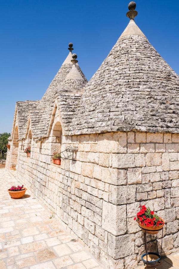 モノーポリ Trullo Elvira & Luigiヴィラ エクステリア 写真