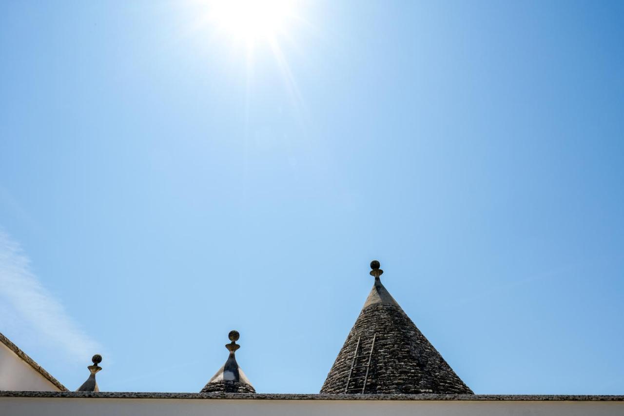 モノーポリ Trullo Elvira & Luigiヴィラ エクステリア 写真